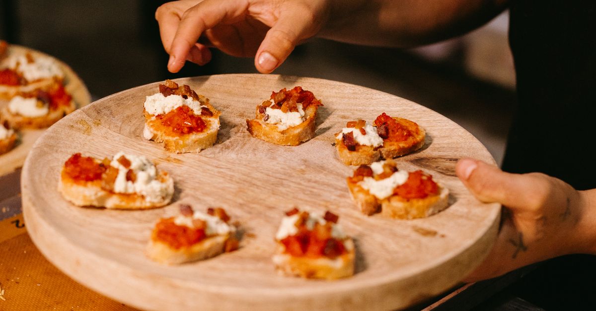 Crafting a Memorable Spanish Catering Experience for Community Events