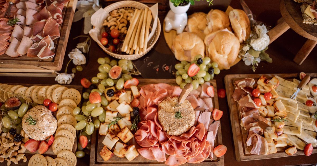 Seasonal Spanish Dishes Perfect for Food Truck Catering